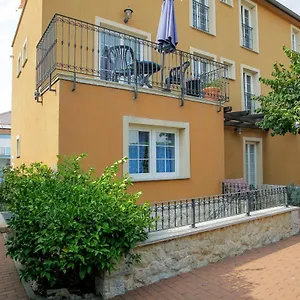 Apartment Rougemarin
